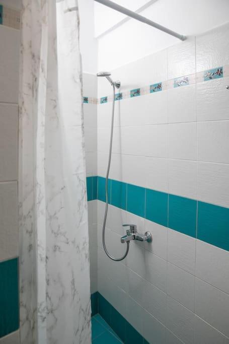 Aegina Town Apartment , With Private Parking Exterior foto